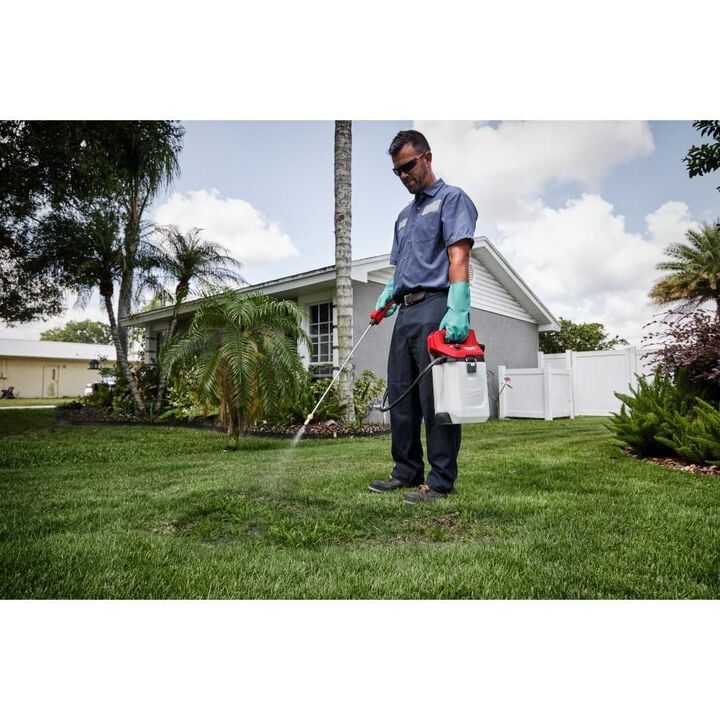 Milwaukee 2 Gallon Handheld Sprayer Tank, large image number 5