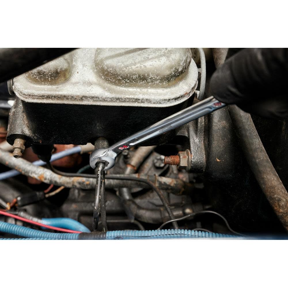 Milwaukee best sale line wrench