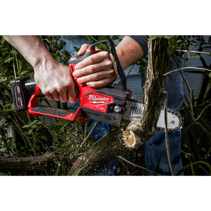Milwaukee 6 Inch 3/8 Inch LOW PROFILE Pitch, .043 Inch Gauge Saw Chain and Guide Bar Set, large image number 5