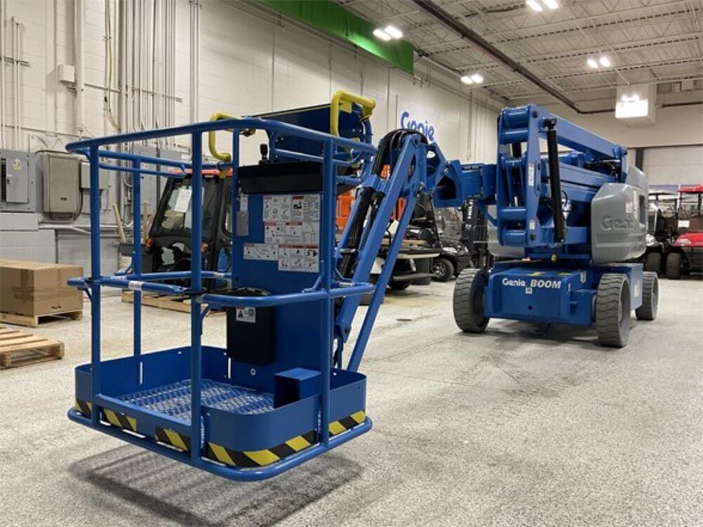 全国送料無料・イイ店 40 Genie Ft. Jib Rotating - Lift Boom Articulating Electric 1人掛けソファ