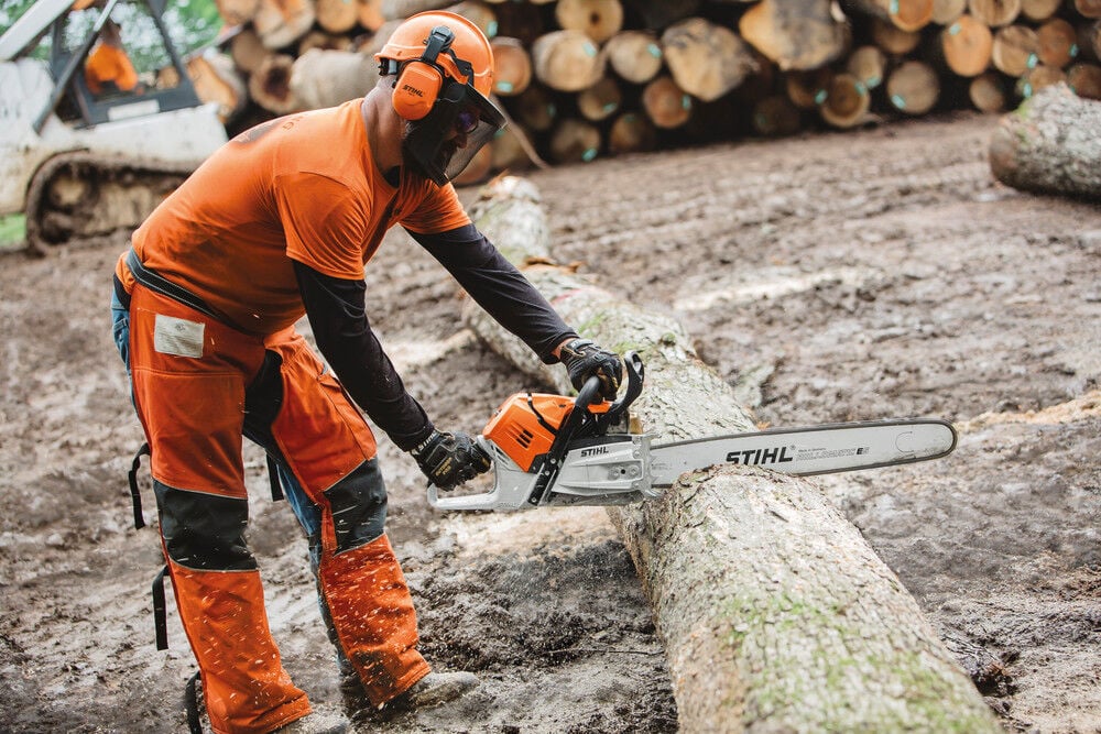 Stihl 25 Inch Bar Gas Powered Rear Handle Chainsaw, large image number 16