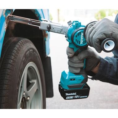 Makita 18V LXT 3/8in x 21in Detail Belt Sander Kit, large image number 2