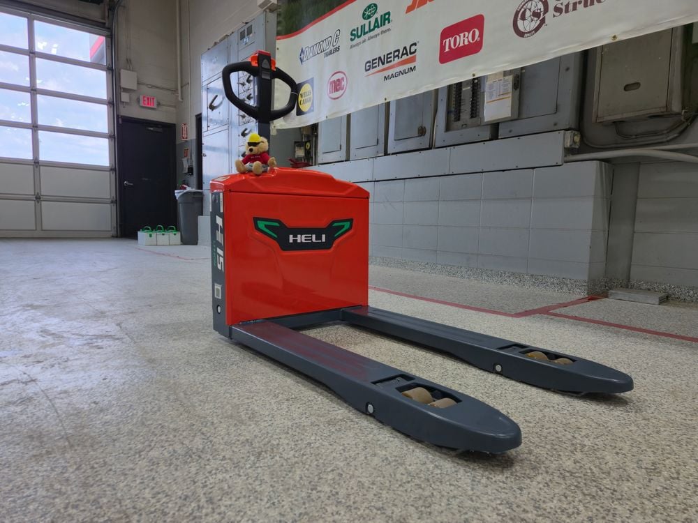 Heli Americas 3300 Lb 24V Battery Powered Pallet Jack, large image number 3