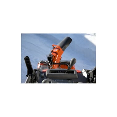 Husqvarna ST 430T Commercial Snow Blower 30in 420cc, large image number 9
