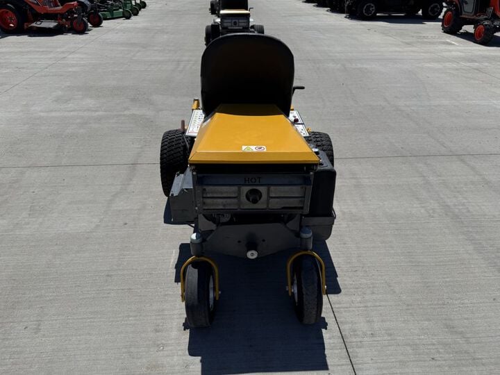 Walker B27i 48 Inch 26.5HP Zero-Turn Riding Mower Used 2021, large image number 5