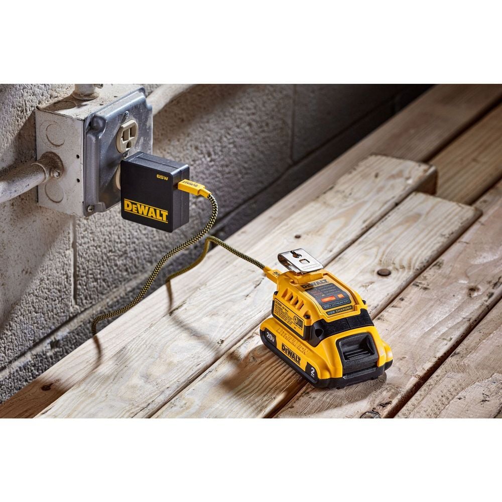 DEWALT 20V USB-C Charging Kit, large image number 3