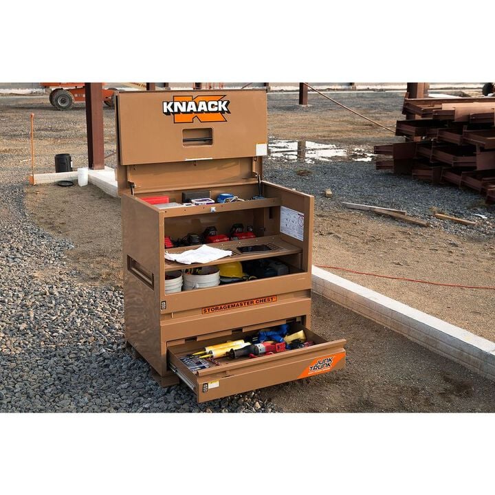 Knaack Model 79-D 36.2 Cu-Ft. Tan Steel Piano Box with KL (Padlock), large image number 9