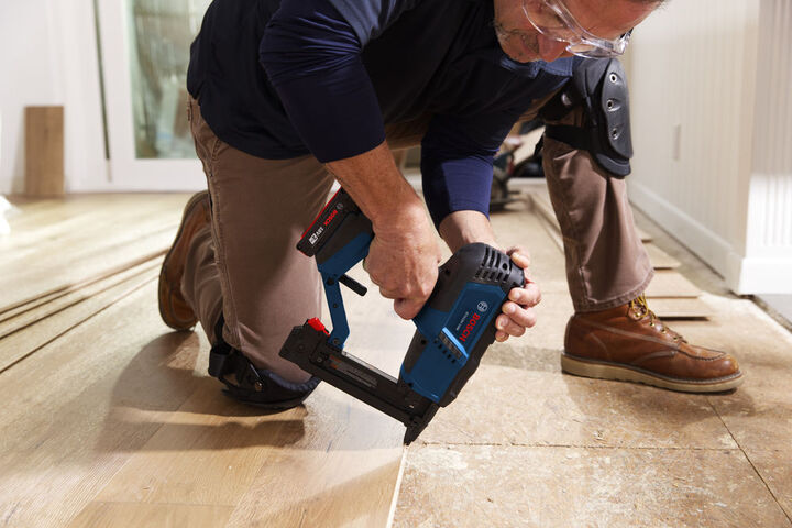 Bosch 18V Narrow Crown Stapler, Reconditioned, large image number 5