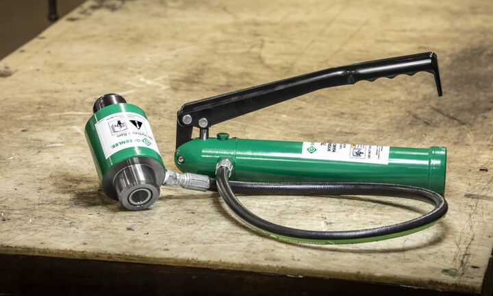Greenlee 11-Ton Hydraulic Knockout Driver with Hand Pump, large image number 3