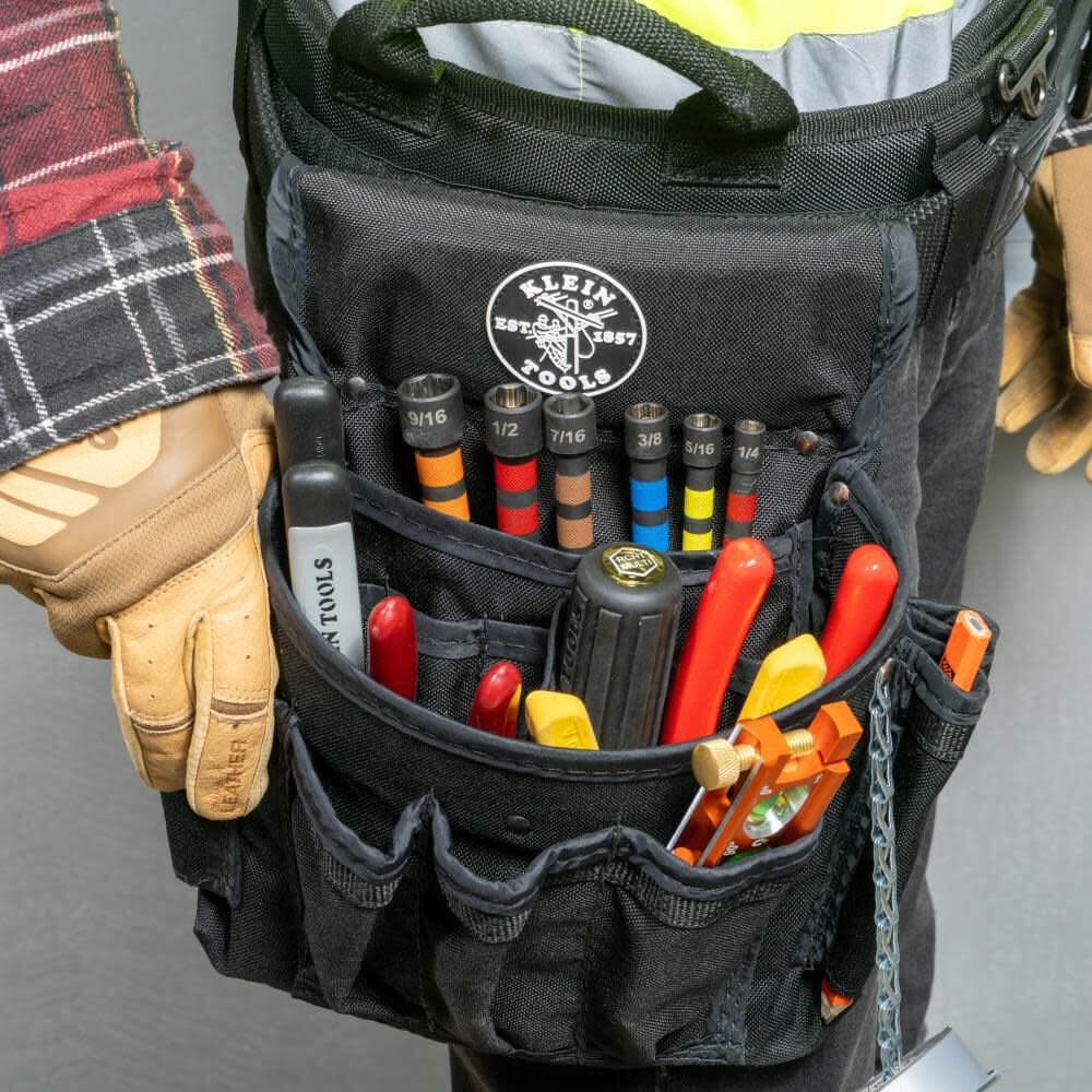 Klein Tools 6-in-1 Nut Driver and Zipper Bag Set 80182