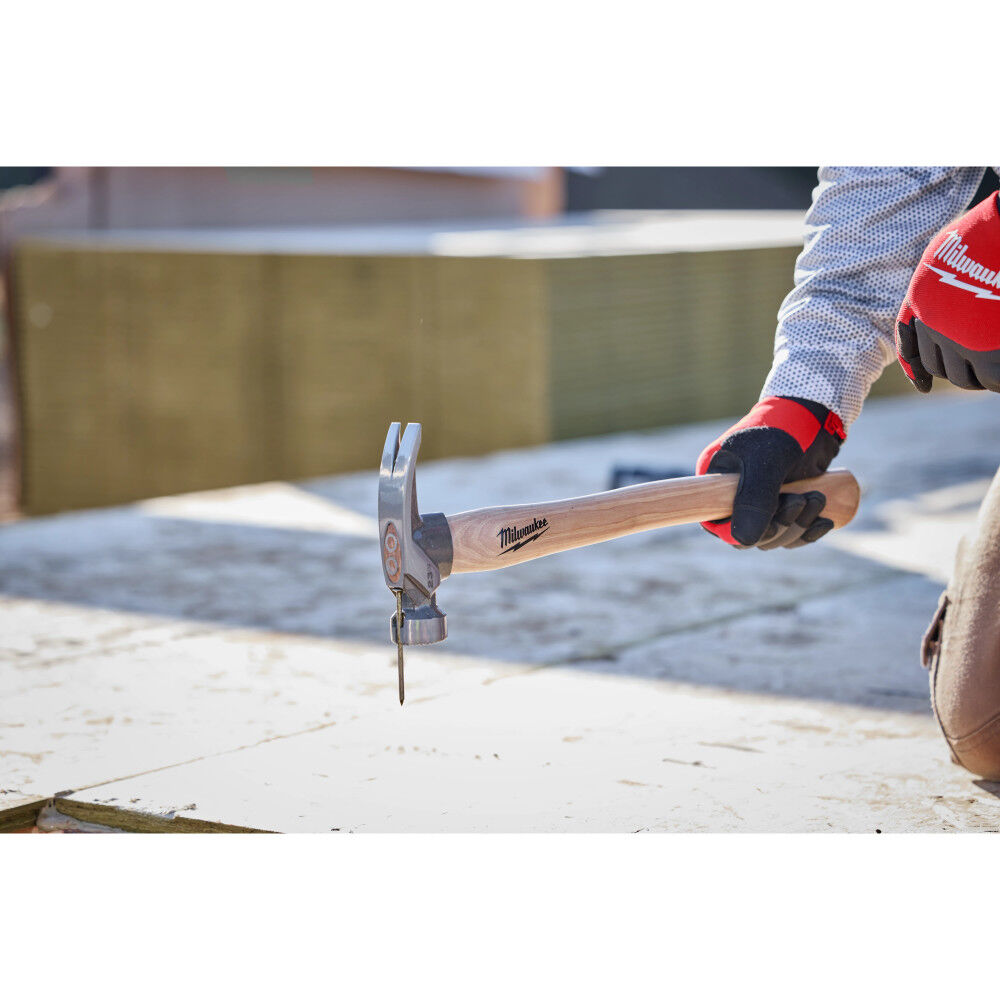 Milwaukee 23 Oz Milled Face Hickory Handle Framing Hammer, large image number 8