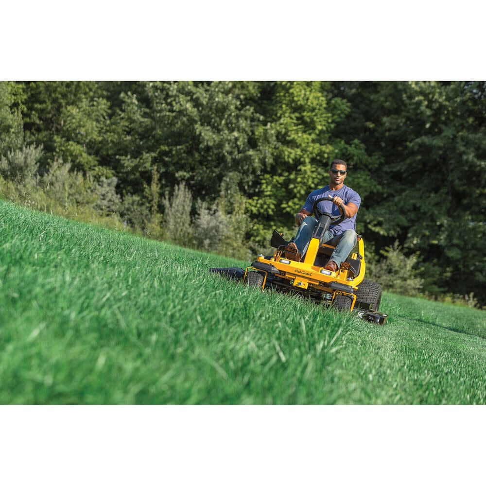Cub cadet zero top turn lawn mower
