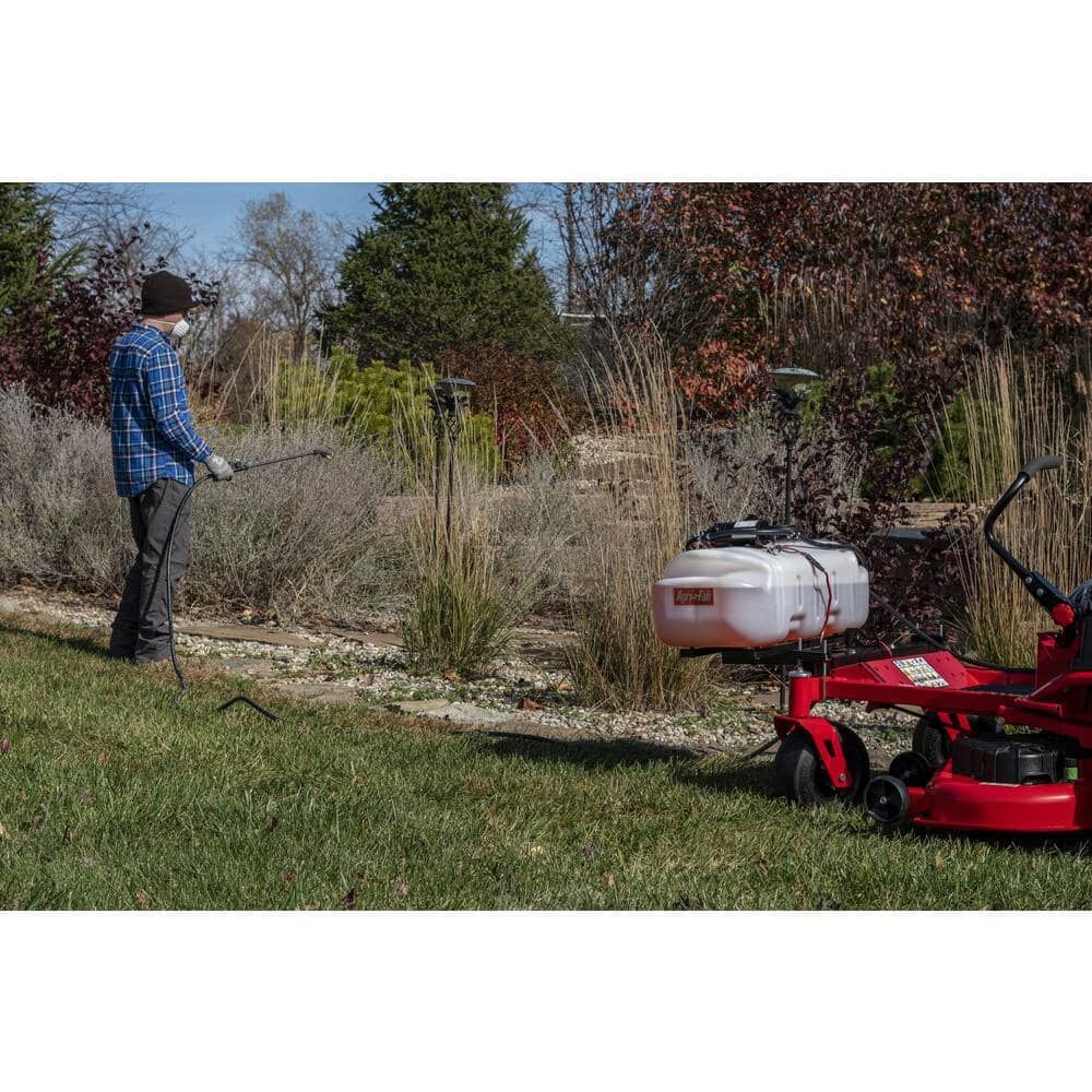 Agri-Fab 15 Gallon Zero Turn Sprayer with Boom, large image number 2