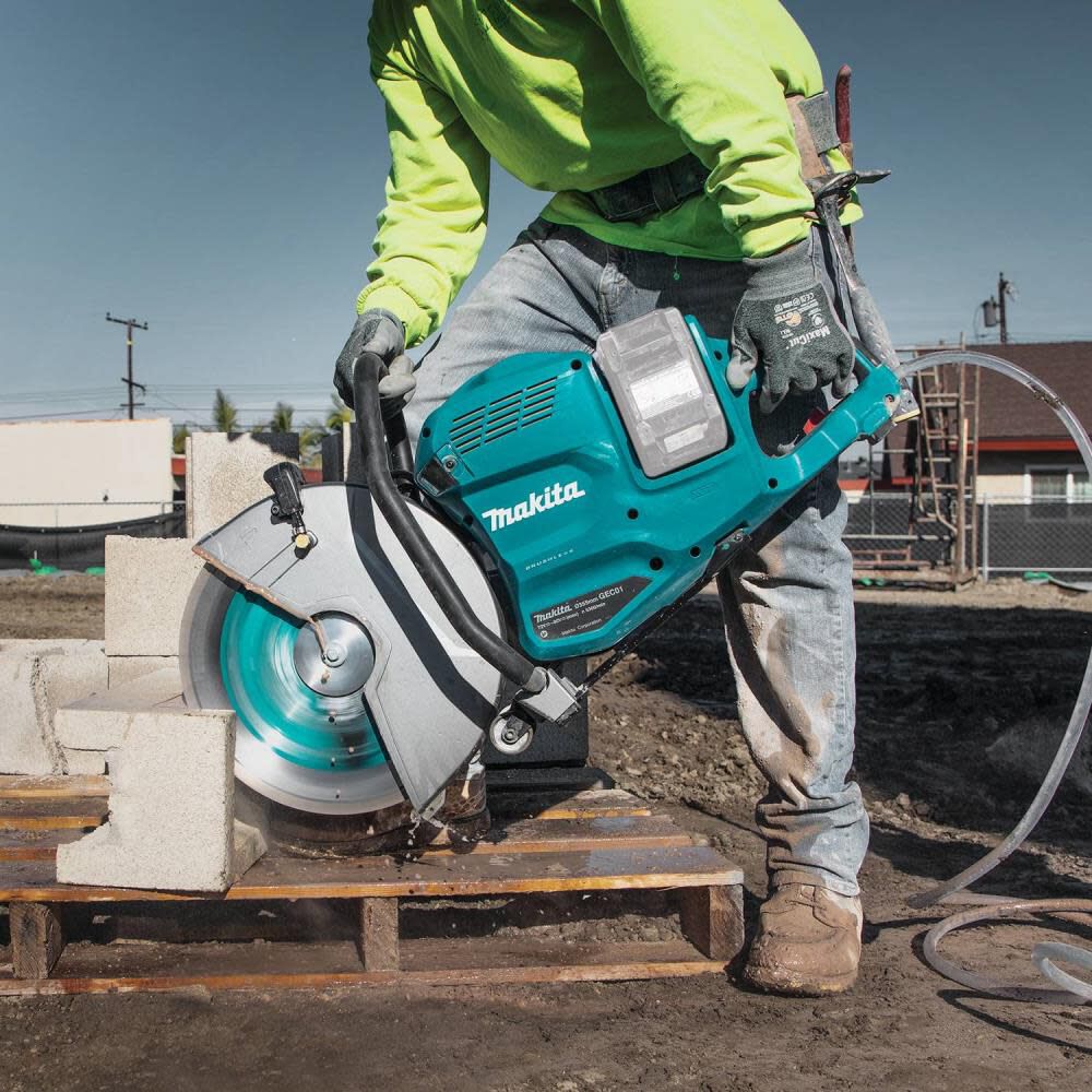 Makita 40V max X2 (80V) XGT Brushless 14in Power Cutter