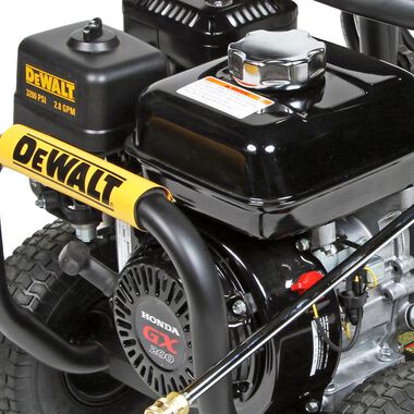 DEWALT DXPW60603 3200 PSI at 2.8 GPM HONDA with CAT Triplex Plunger Pump Cold Water Professional Gas Pressure Washer, large image number 2