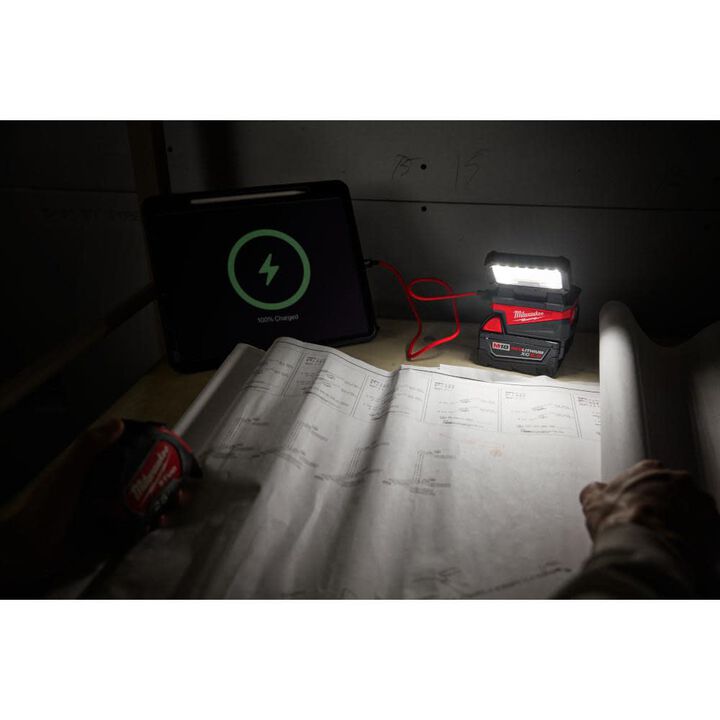 Milwaukee Promotional M18 ROVER Compact Folding Flood Light with USB Charging (Bare Tool), large image number 8
