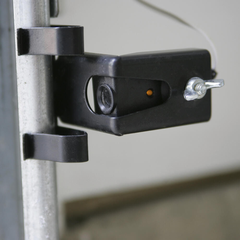 Chamberlain Repleacement Safety Sensors for Garage Door Opener, large image number 4