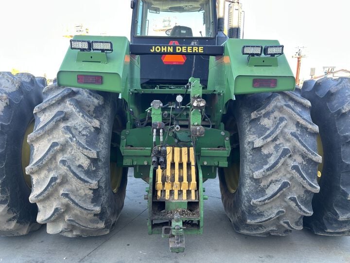 John Deere 8760 300HP 4WD Articulated Tractor Used 1988, large image number 4