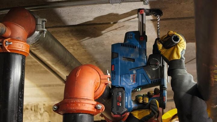 Bosch 18V Bulldog 1in Rotary Hammer SDS Plus (Bare Tool), large image number 4