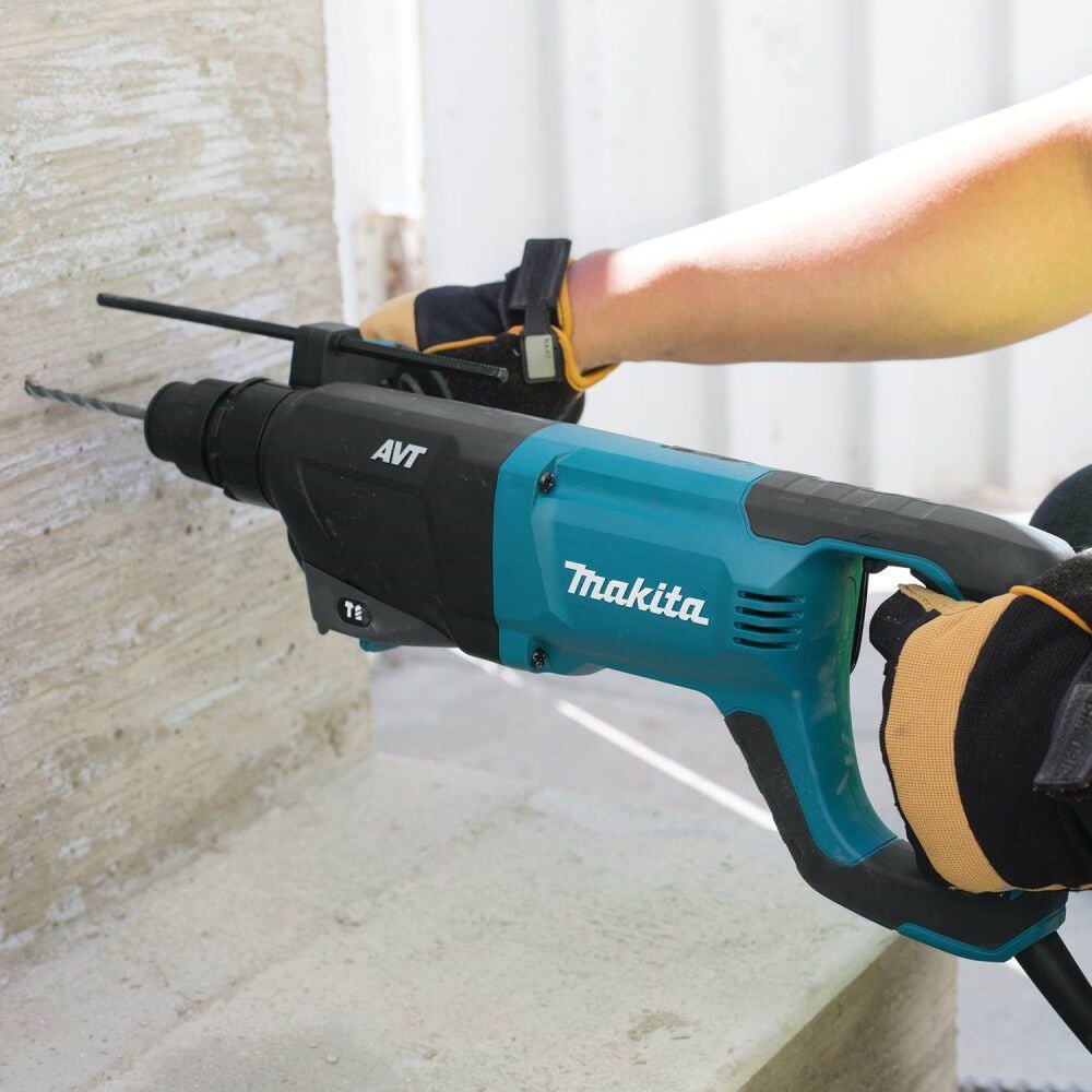 Makita 1 in. AVT Rotary Hammer Accepts SDS-Plus Bits, large image number 3
