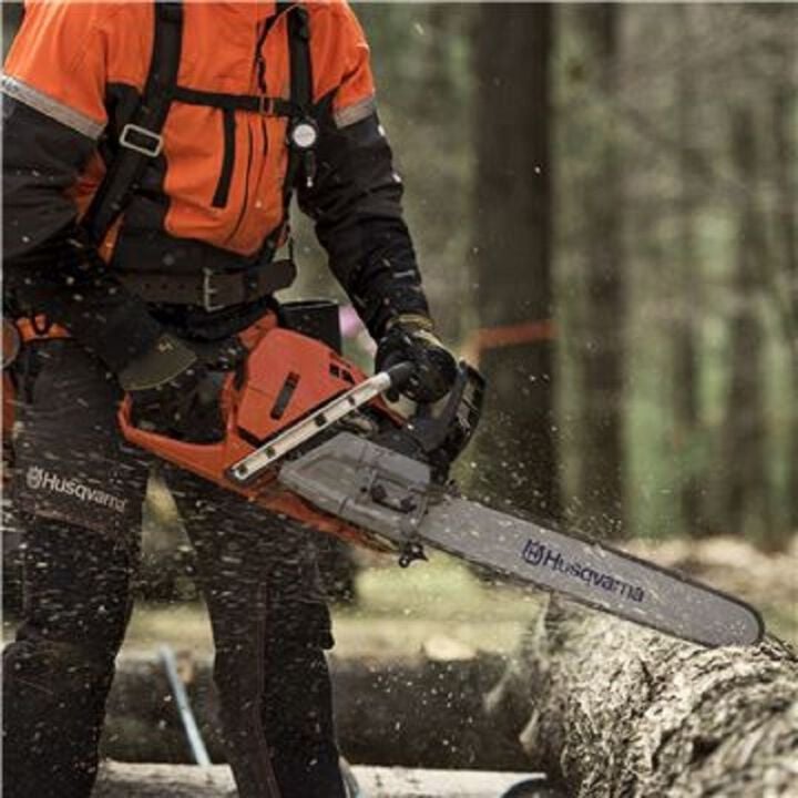 Husqvarna 572 XP 20 Inch Gas Chainsaw .058in Gauge, large image number 2