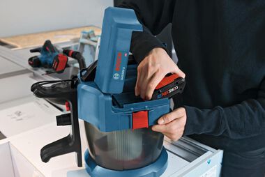 Bosch 18 V 2.6-Gallon Wet/Dry Vacuum Cleaner with HEPA Filter (Bare Tool), large image number 16