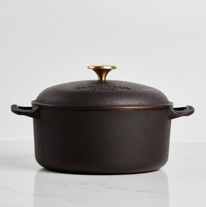 Smithey Ironware Cast Iron Dutch Oven 5.5 Quart, large image number 2