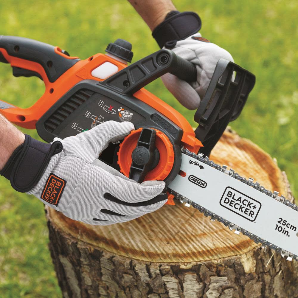 Battery powered chainsaw shop black and decker
