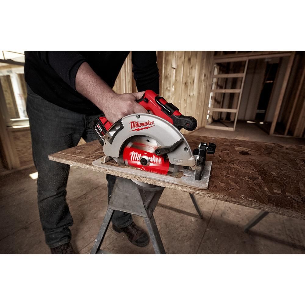 Milwaukee Promotional M18 Brushless 7-1/4 Inch Circular Saw, large image number 6
