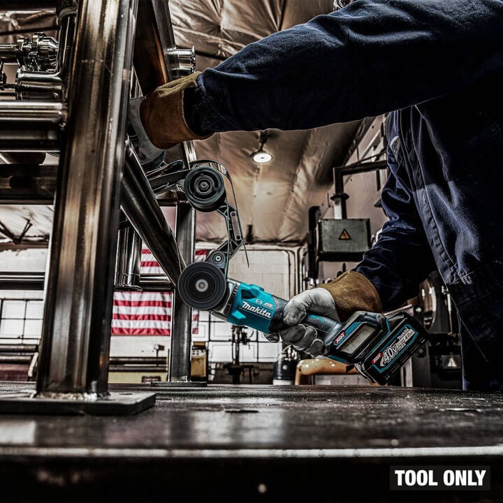 Makita 40V max XGT Brushless Cordless 1-9/16 Inch x 30 Inch Pipe Belt Sander, (Bare Tool), large image number 10