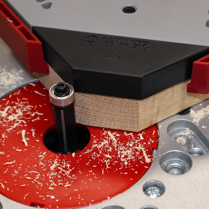 Milescraft CornerCut Corner Radius Router Jig Handheld Router or Router Table, large image number 3
