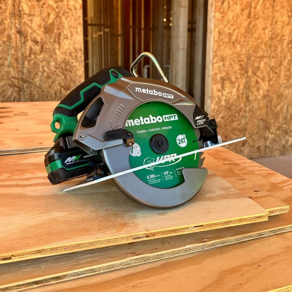 Metabo HPT 36V MultiVolt 7-1/4 Inch Circular Saw Kit with Torque Boost Technology, large image number 5