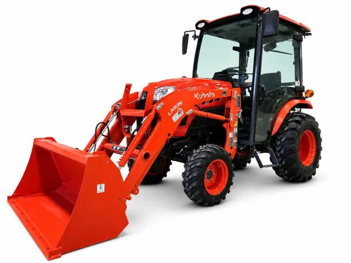 Kubota LX2620HSDC 24.8HP 4WD Compact Tractor Used 2026