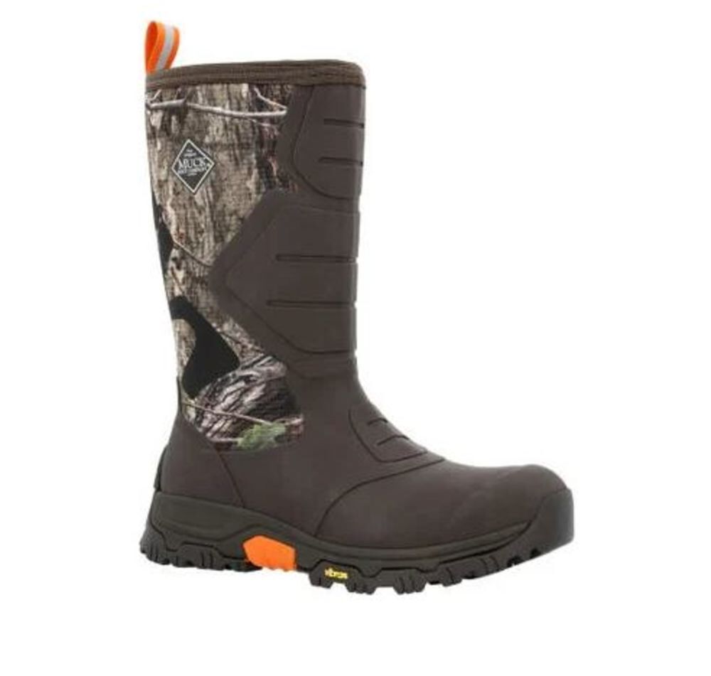 Mens camo discount muck boots