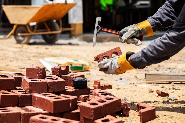 Crescent 15 Oz Brick Hammer with Steel Handle, large image number 8