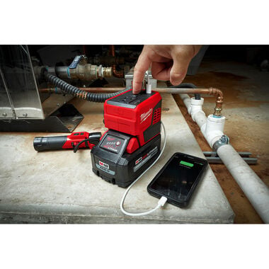 Milwaukee M18 TOP-OFF 175W Portable Power Supply Inverter, large image number 17