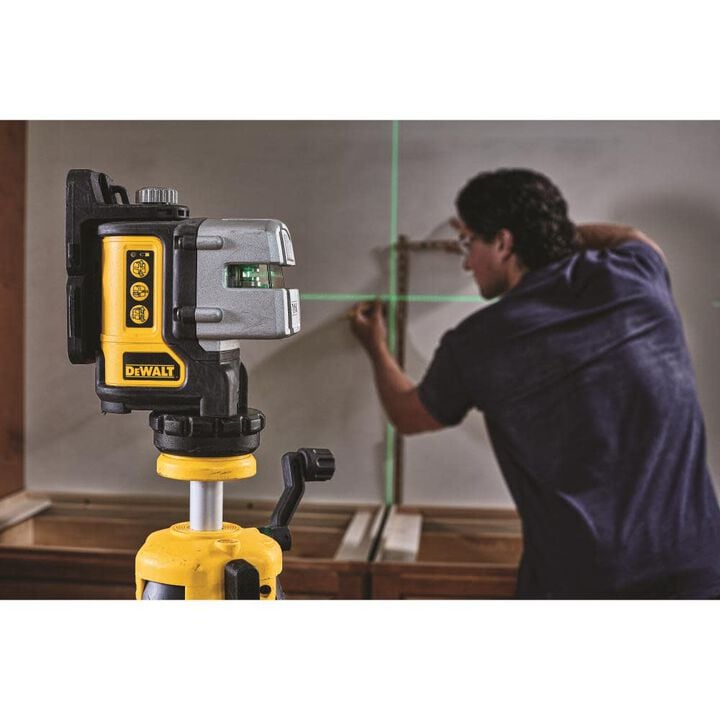 DEWALT Self Leveling 3 Line Green Beam Laser Level, large image number 3