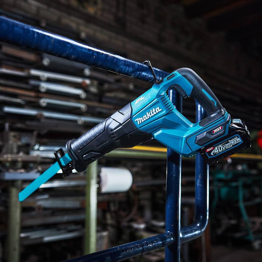 Makita XGT 40V max Reciprocating Saw Kit GRJ01M1 Acme Tools