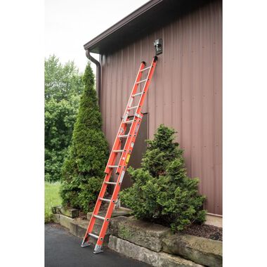 Werner 36-ft Fiberglass 300-lb Type IA Extension Ladder, large image number 11