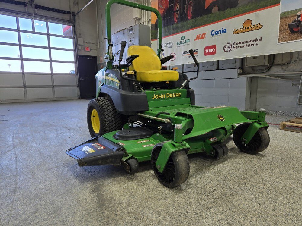 John Deere 997 72 Inch Z-Trak Zero-Turn Mower 2012, large image number 4