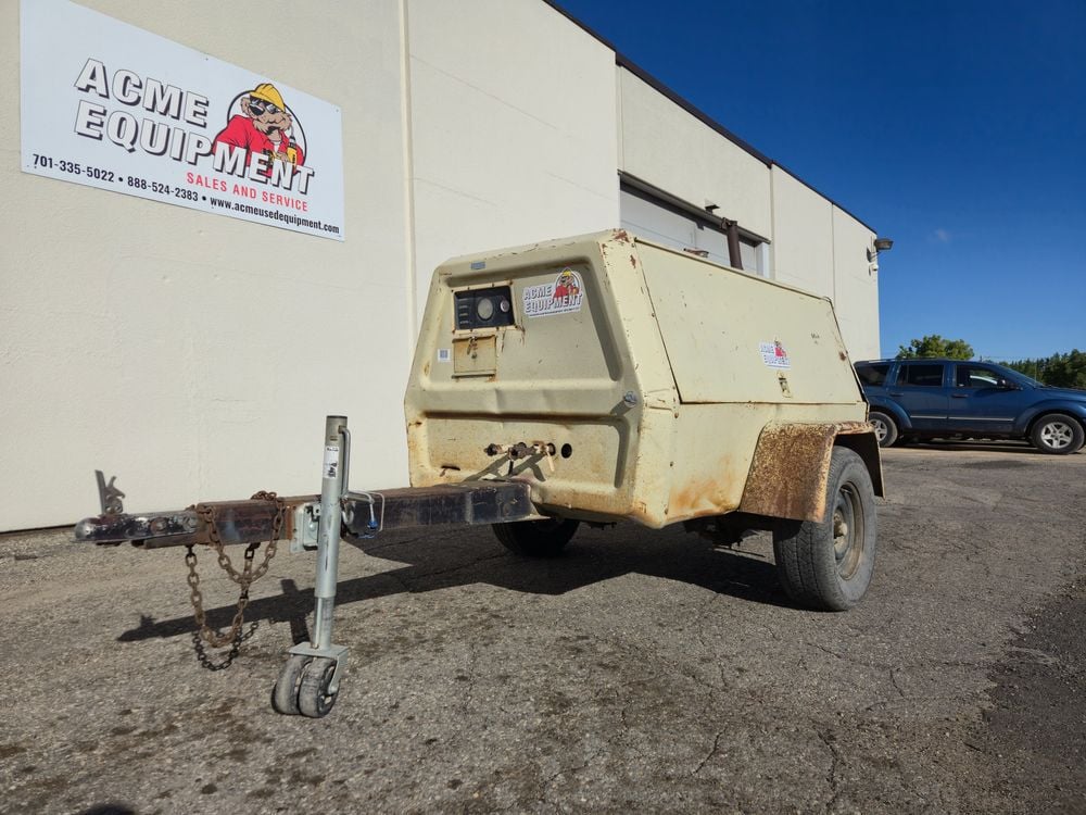 Ingersoll Rand P185AWJD 185 CFM Towable Air Compressor Used 1990, large image number 17