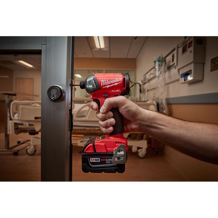 Milwaukee M18 FUEL SURGE 1/4 in. Hex Hydraulic Driver Kit, large image number 10