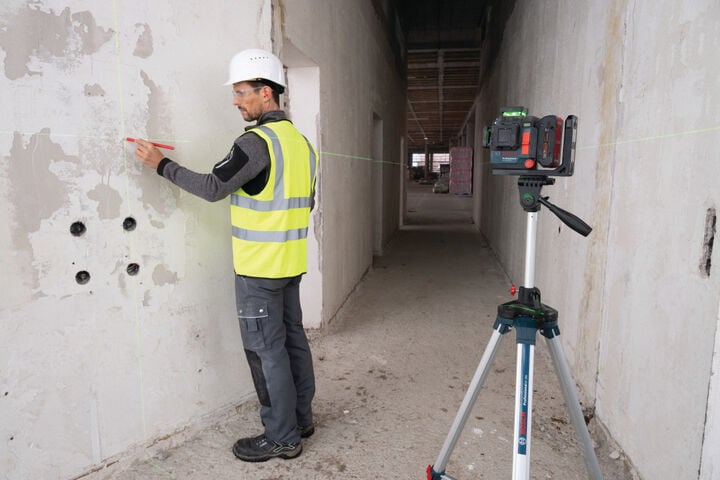 Bosch 18V 360 Degree Connected Green-Beam Three-Plane Leveling and Alignment Laser Kit, Reconditioned, large image number 4