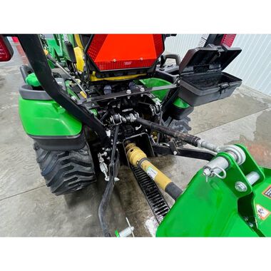 John Deere 1025R 1267cc Diesel Engine-Powered Utility Tractor - 2017 Used, large image number 12