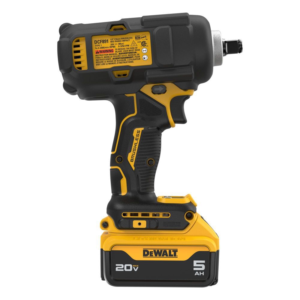 DEWALT 20V MAX XR 1/2 Inch Mid-Range Impact Wrench Kit, large image number 4