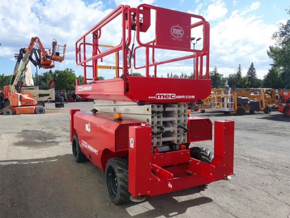 mec 40ft Rough Terrain Scissor Lift, large image number 3