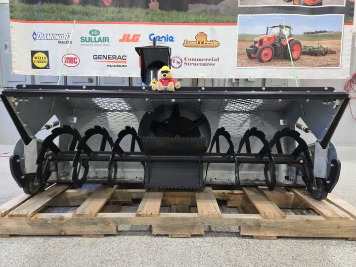 MUSKOX 84 Inch 17-50 GPM Hydraulic Snow Blower, large image number 3