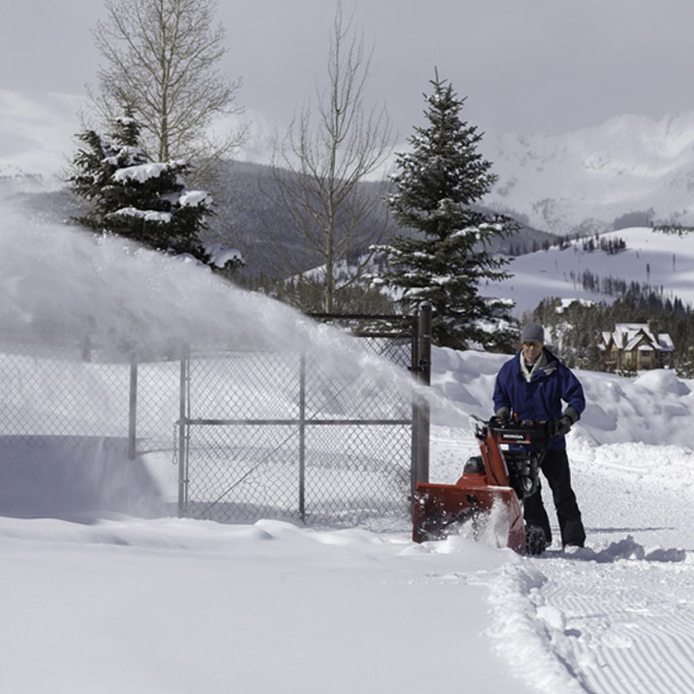 Honda 9HP 28In Two Stage Track Drive Snow Blower - Electric Start, large image number 3