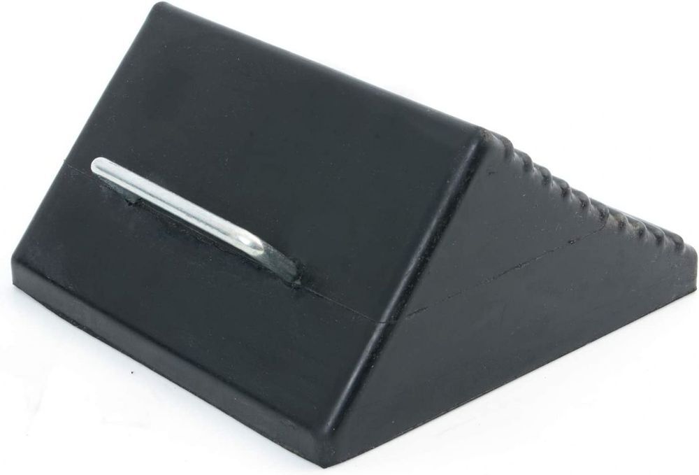 BluBird Heavy-Duty Rubber Wheel Chock with Handle, large image number 2