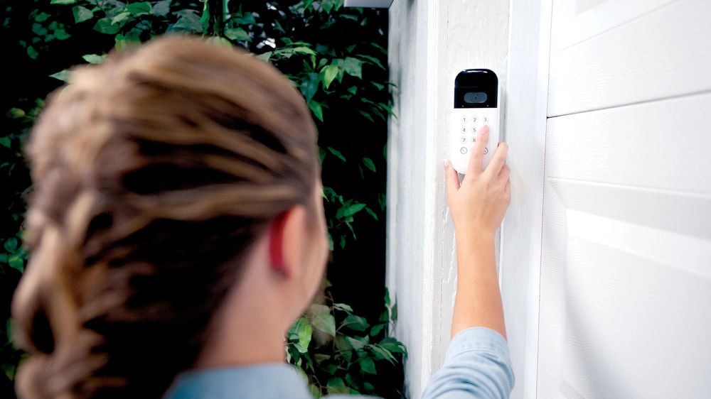 Chamberlain myQ Video Keypad for Garage Doors, large image number 4